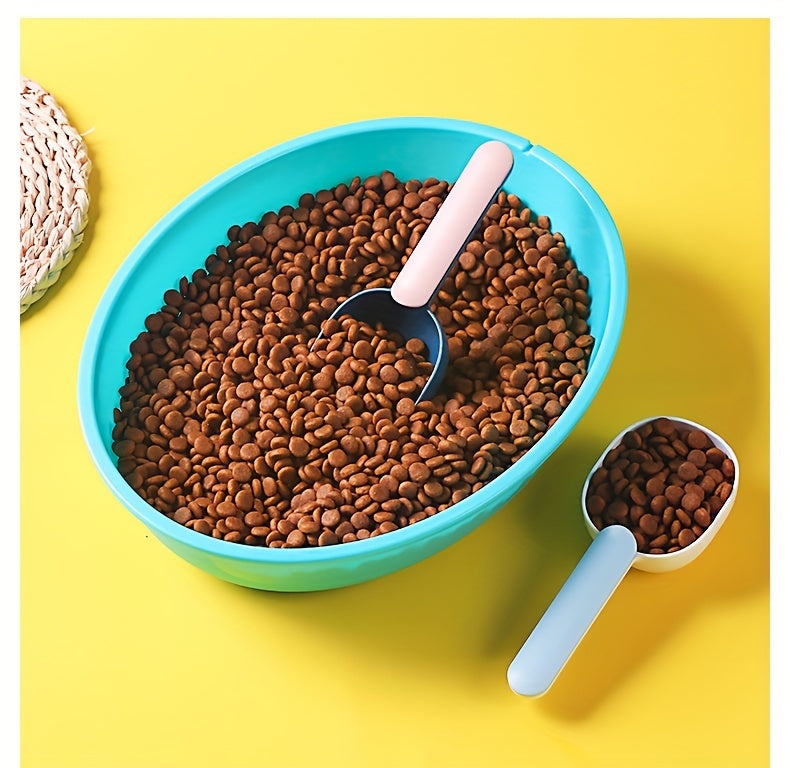Dual-Tone Pet Food Scoop
