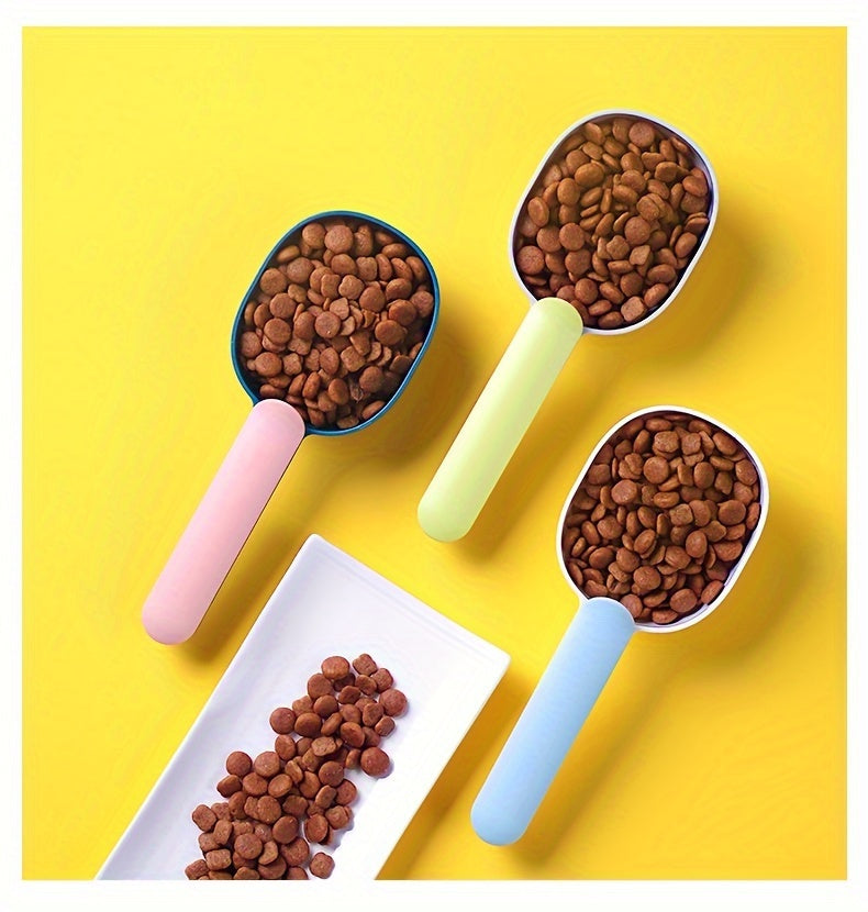 Dual-Tone Pet Food Scoop