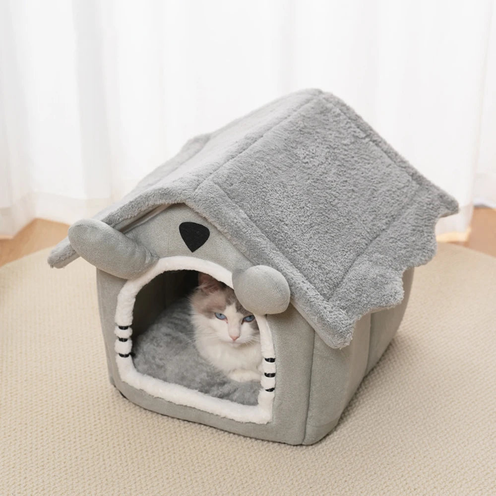 Winter Cat House Gray