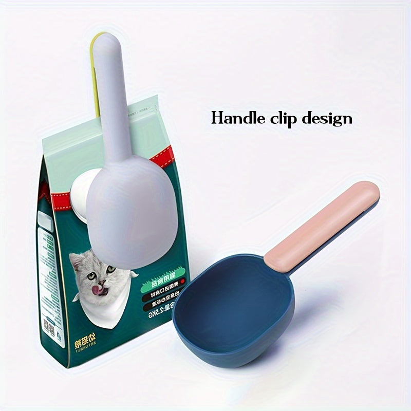 Dual-Tone Pet Food Scoop